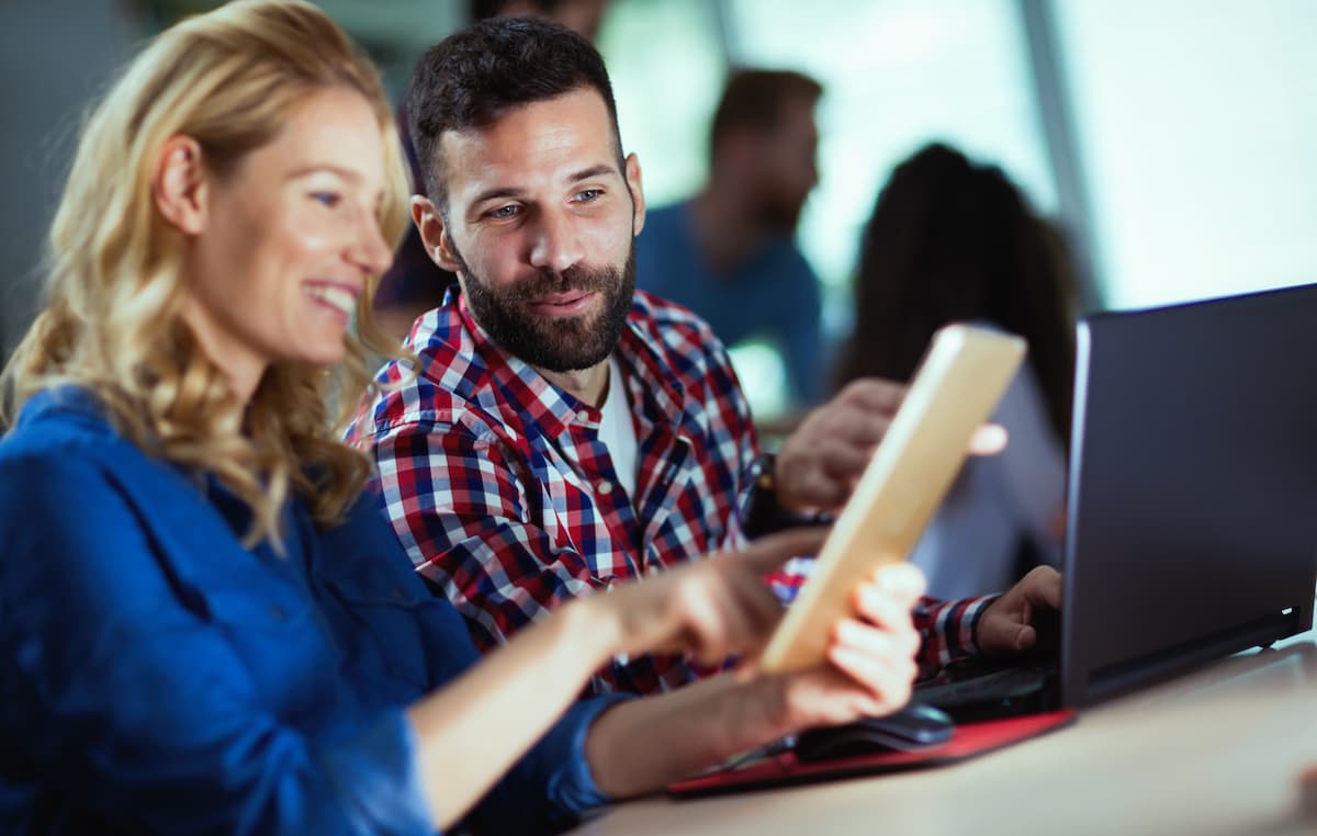 Hallazgos Ranking Tecnología 2023: marcas empleadoras fuertes que atraen talento